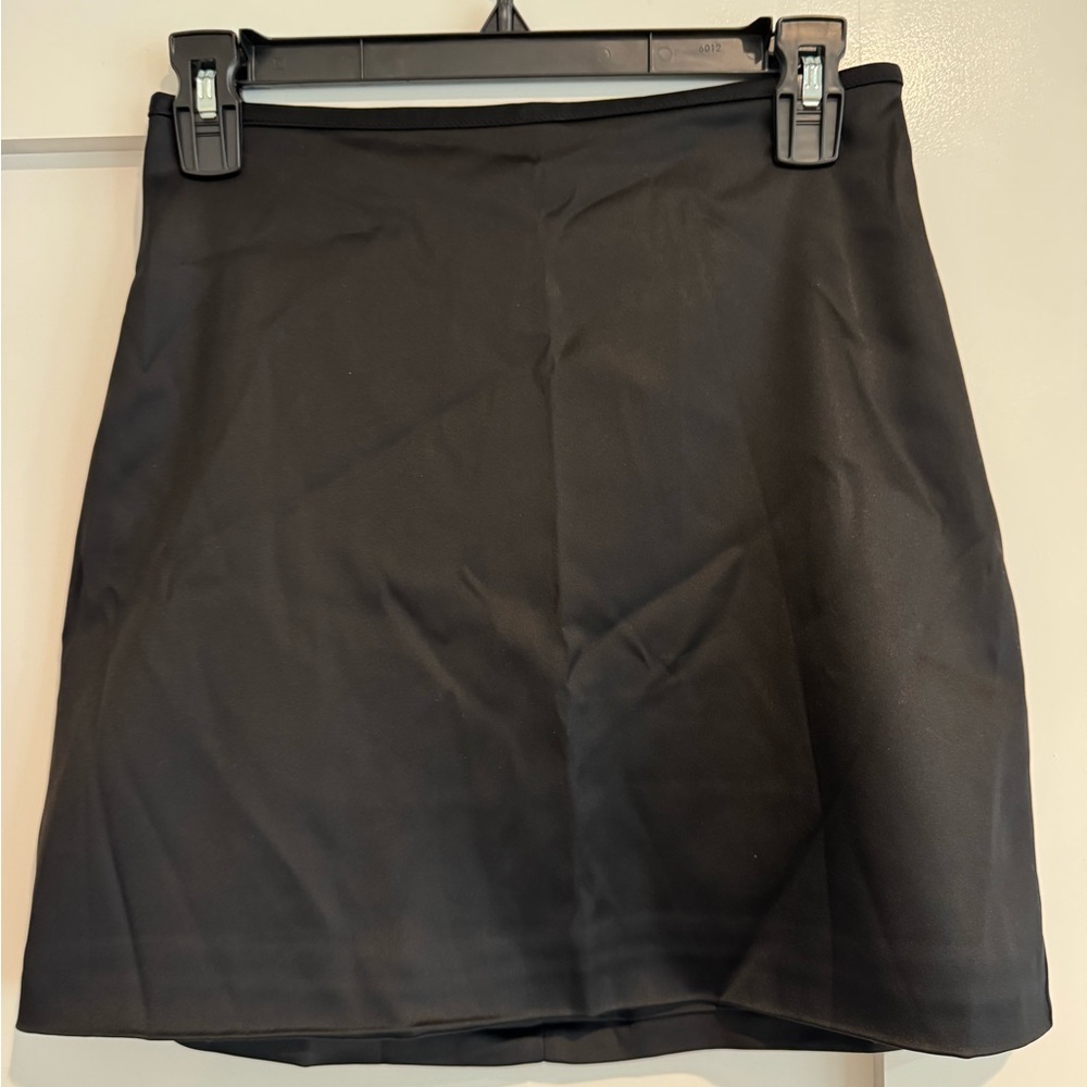 Wilfred black mini